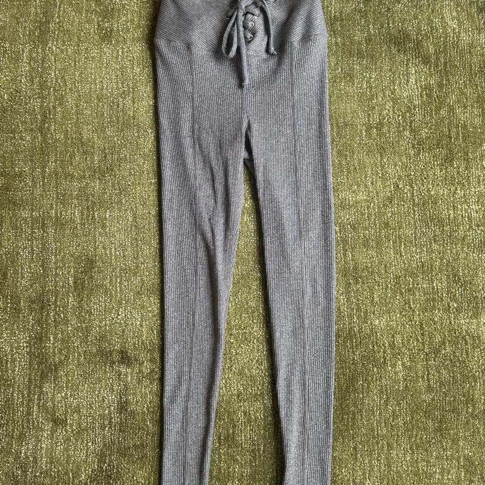 Year-of-ours Women's Grey Leggings
